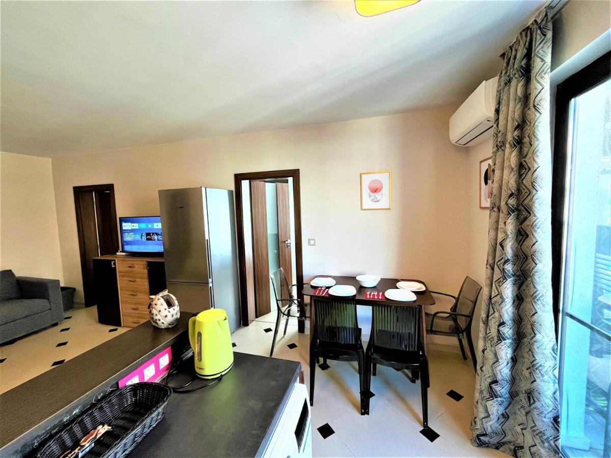 Botabara 312 Self Catering Beach Apartment Πομόριε Εξωτερικό φωτογραφία